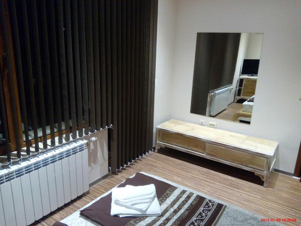 Hotel Mineral 56 Banya  Habitación foto