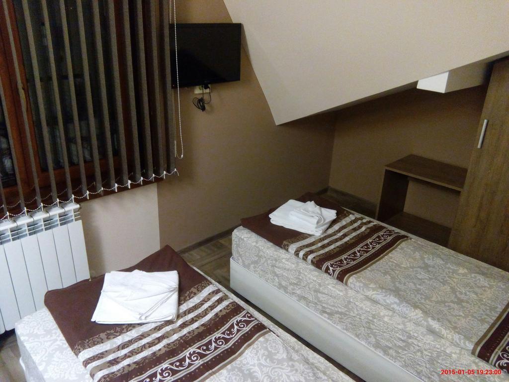 Hotel Mineral 56 Banya  Habitación foto