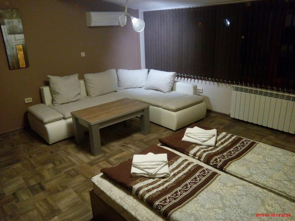 Hotel Mineral 56 Banya  Habitación foto